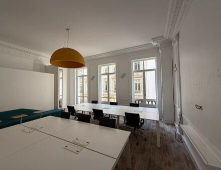 Bureaux du 42 Rue de Bassano Paris