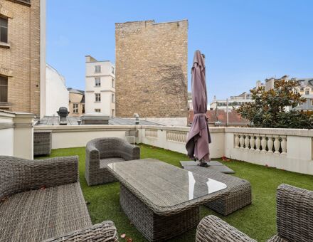 Bureaux du 42 Rue de Bassano Paris