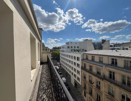Bureaux du 42 Rue de Bassano Paris