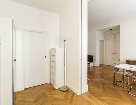 Bureaux du 7 Rue Mesnil Paris