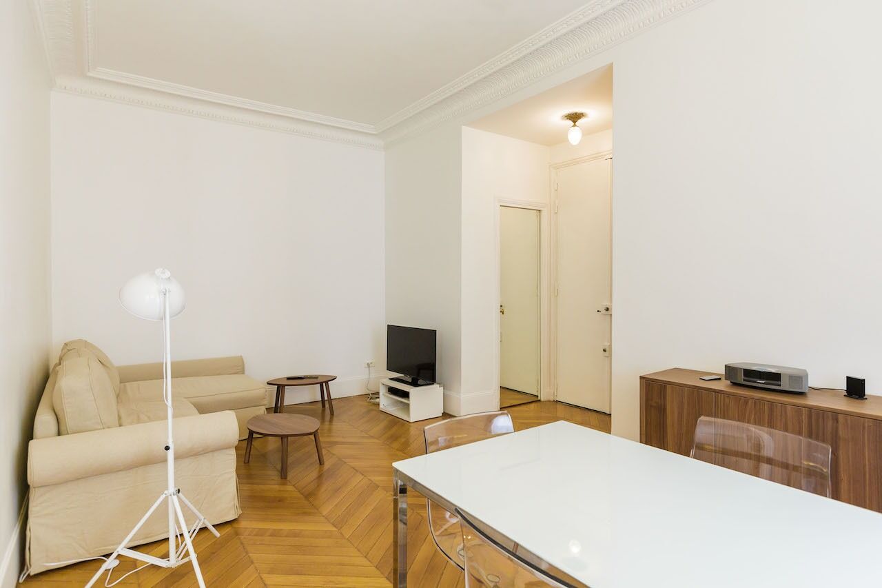 Image des bureaux au 7 Rue Mesnil, Paris 16  - Bureaux à louer