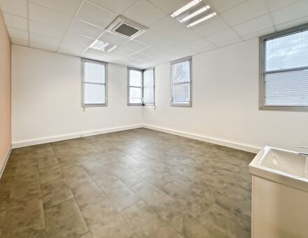 Bureaux du 111 Route de la valentine Marseille