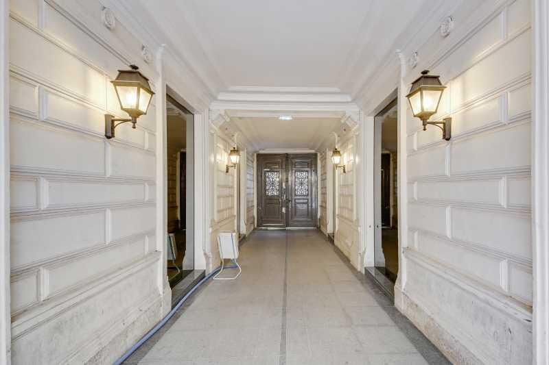 Image des bureaux au 17 Rue de la Banque, Paris 2  - Bureaux à louer