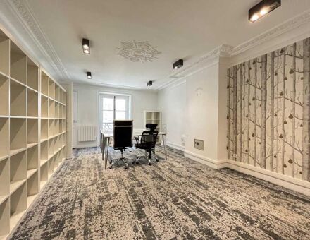 Bureaux du 32 Rue Washington Paris