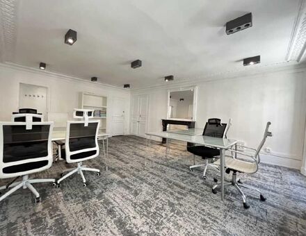 Bureaux du 32 Rue Washington Paris