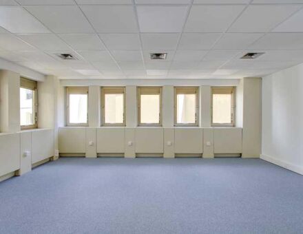 Bureaux du 8 Rue Sainte-Anne Paris